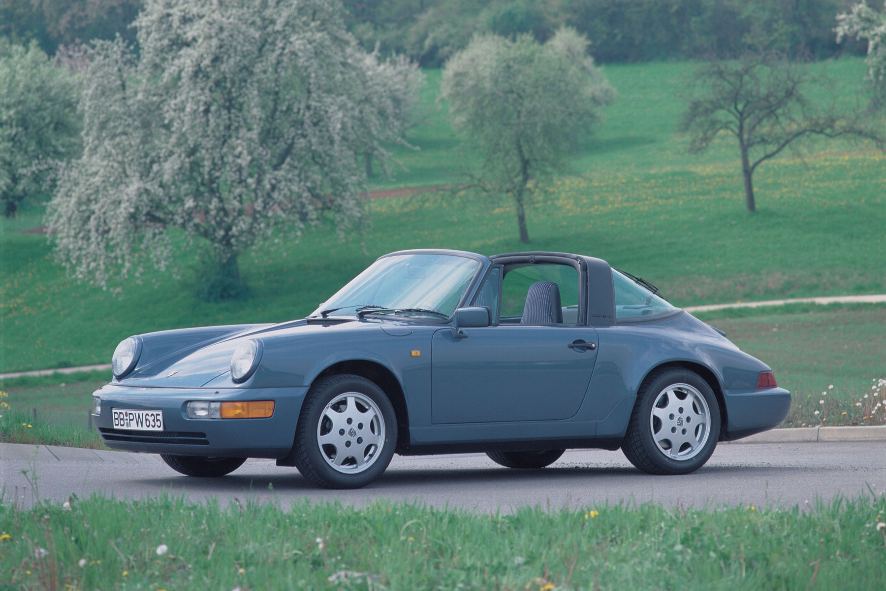 Porsche 964