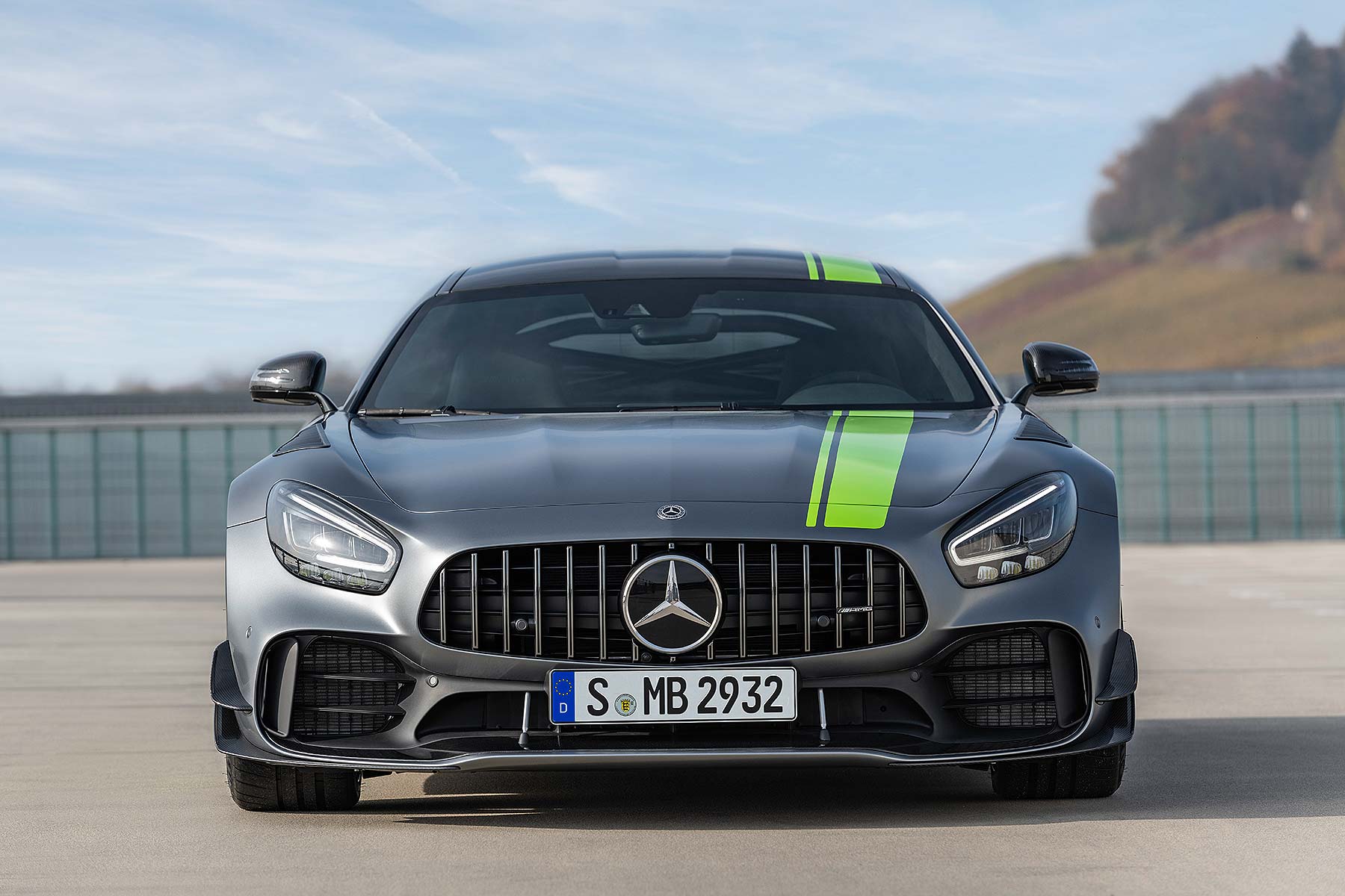 Mercedes-AMG GT R Pro