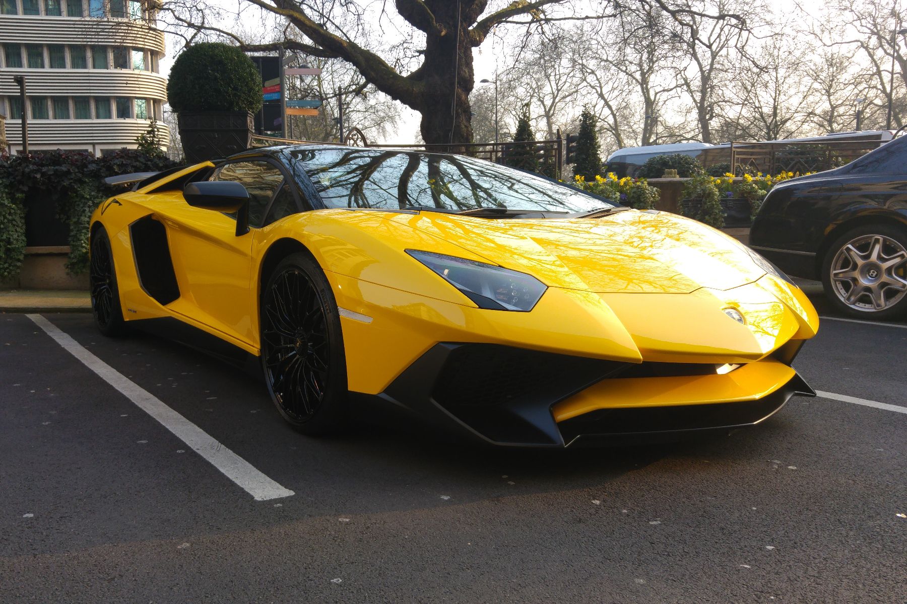 Supercar spotting instagram London