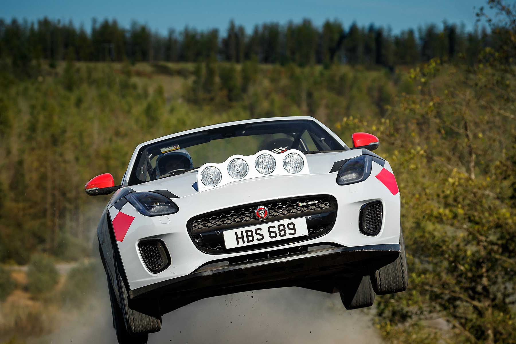 Jaguar F-Type rally car special