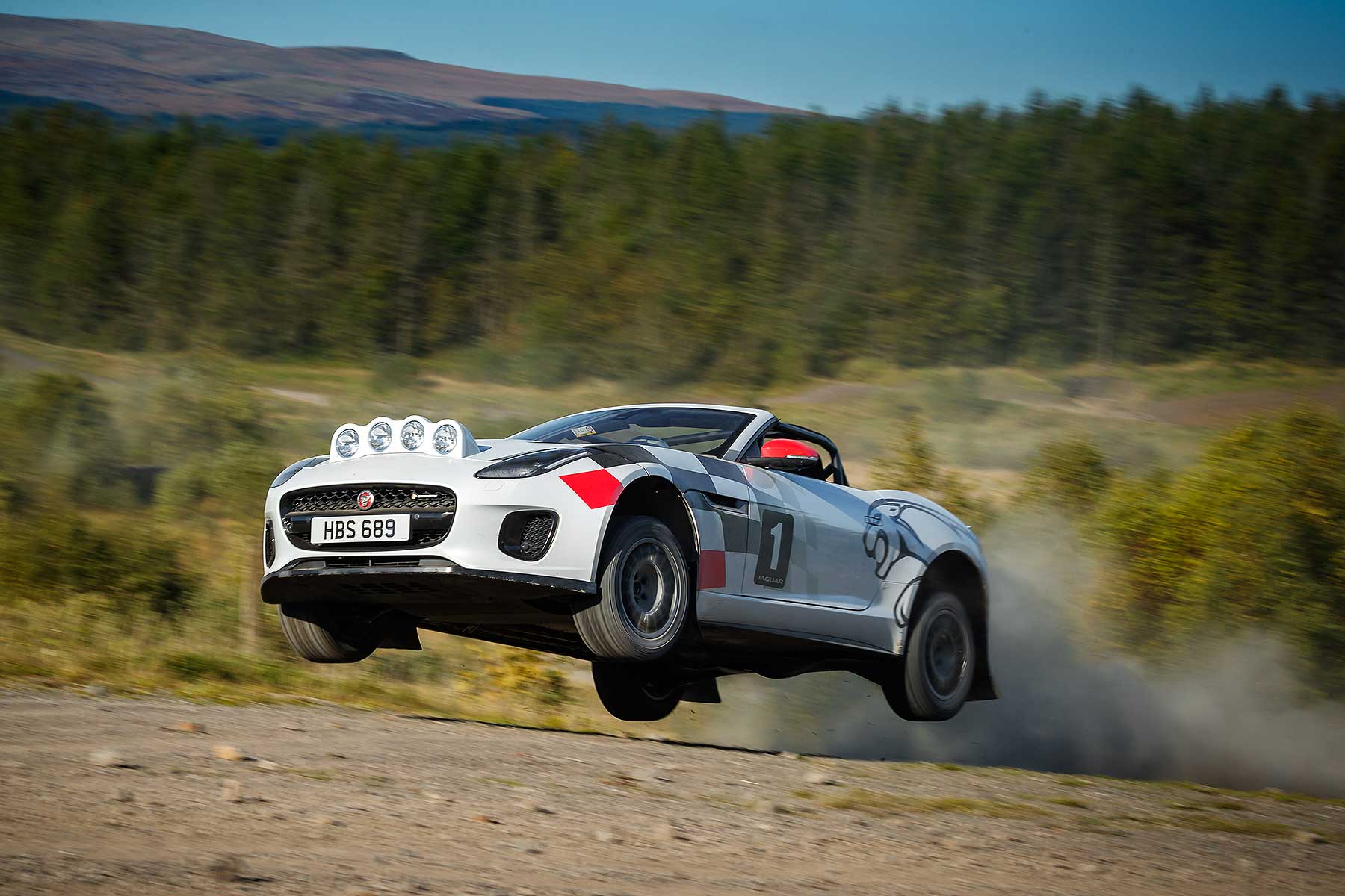 Jaguar F-Type rally car special