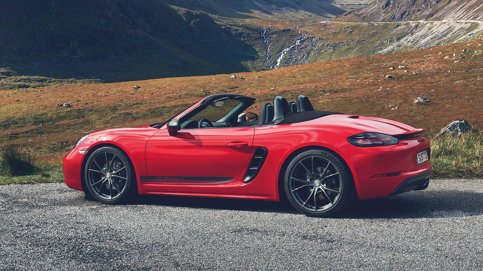 2019 Porsche 918 Boxster T