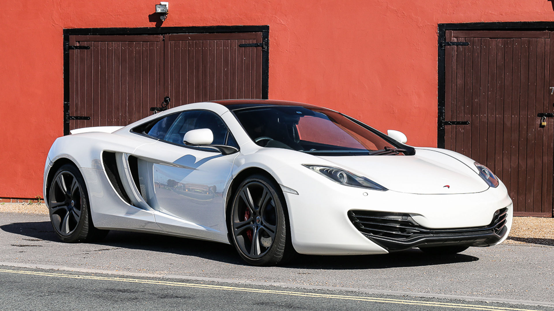 McLaren MP4-12C