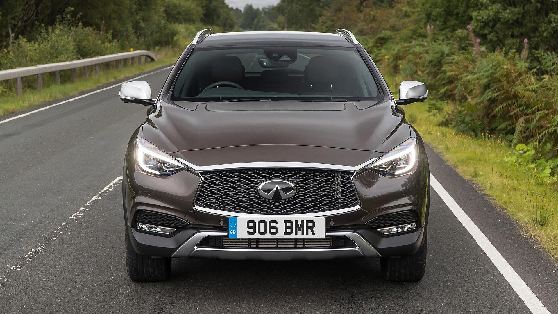 Infiniti Q30