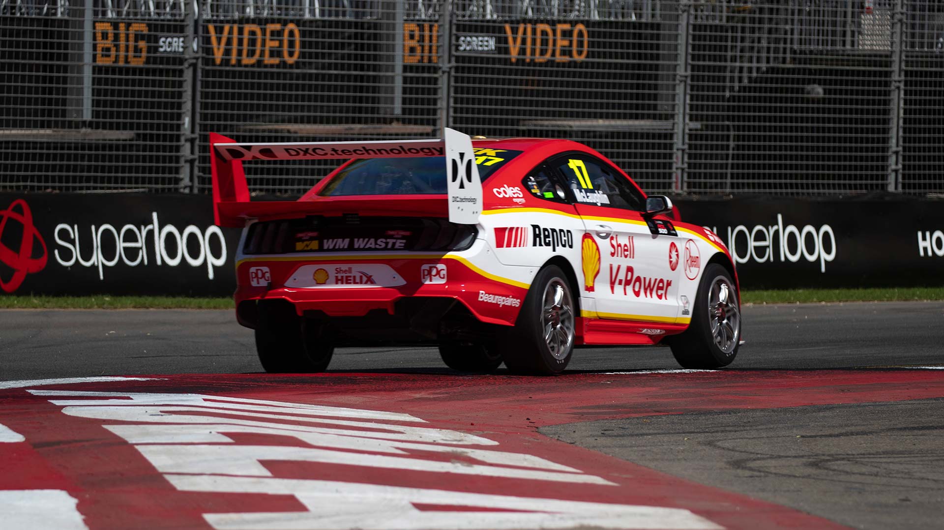 2019 Ford Mustang wins on Supercar debut