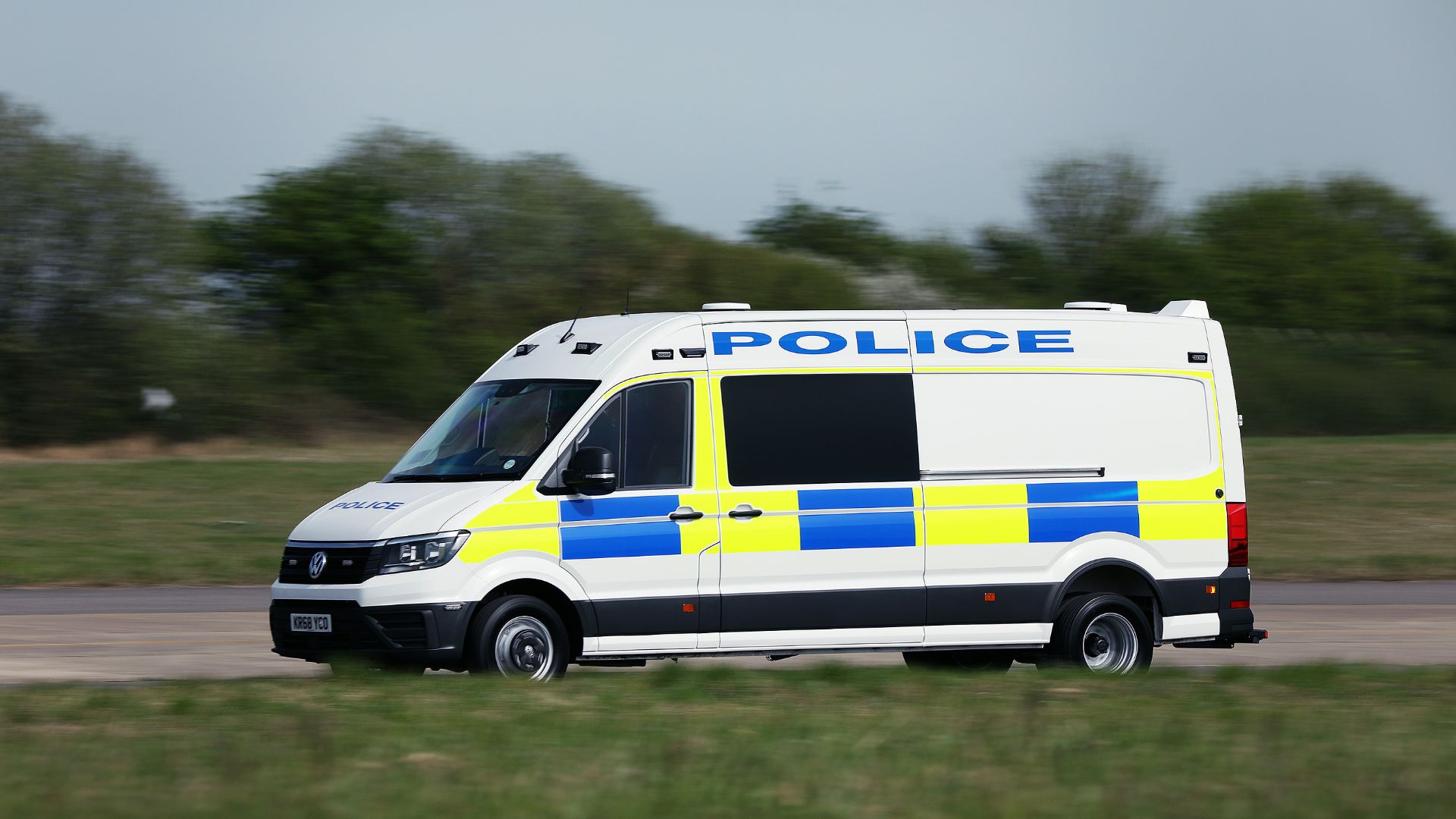 Police riot Van Volkswagen Crafter