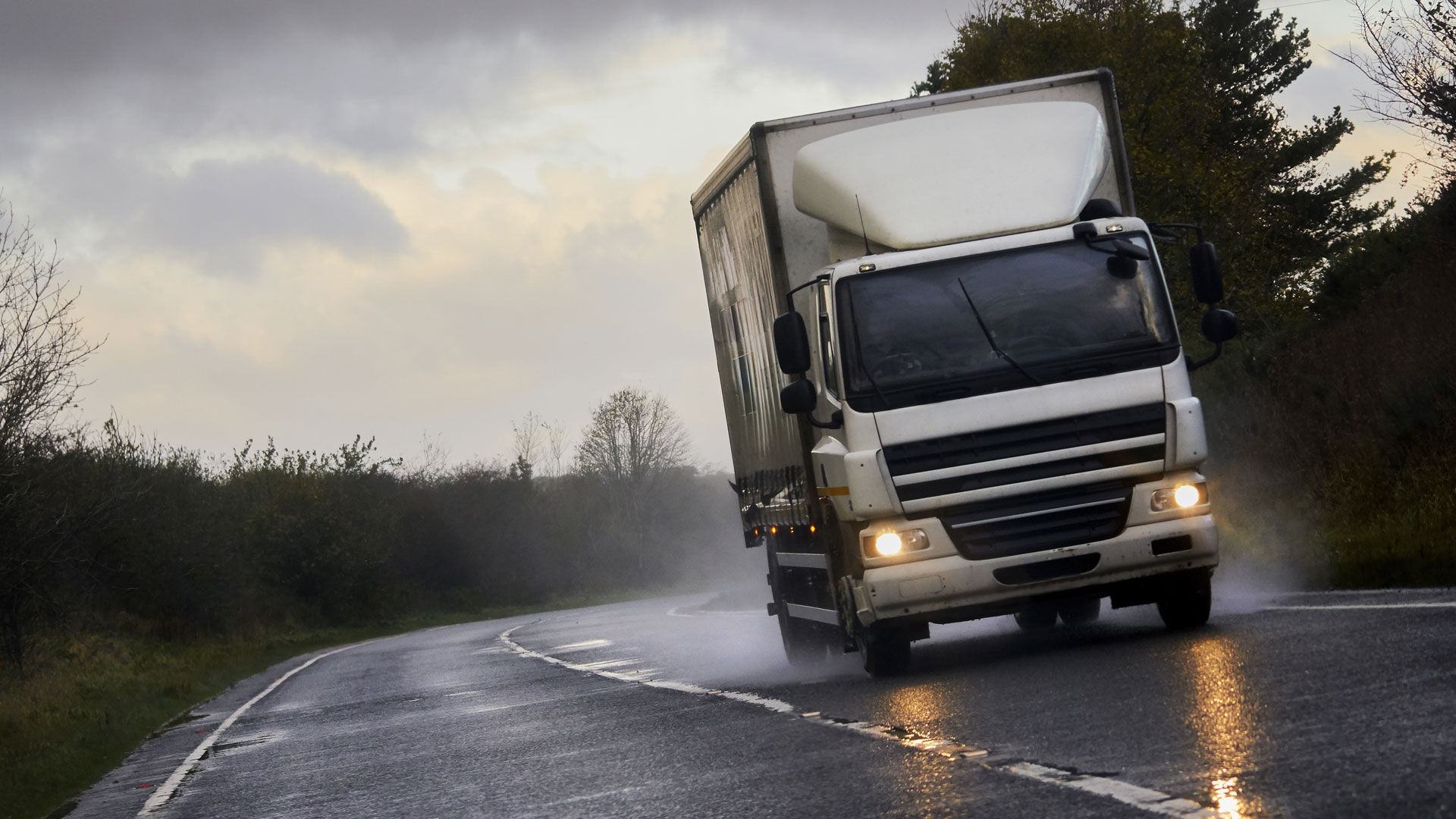 lorry on uk roads