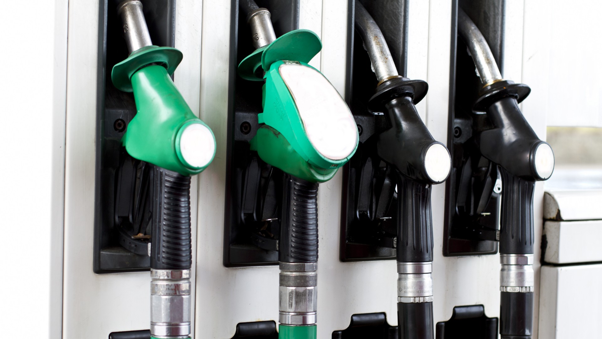 Finding the cheapest petrol and diesel