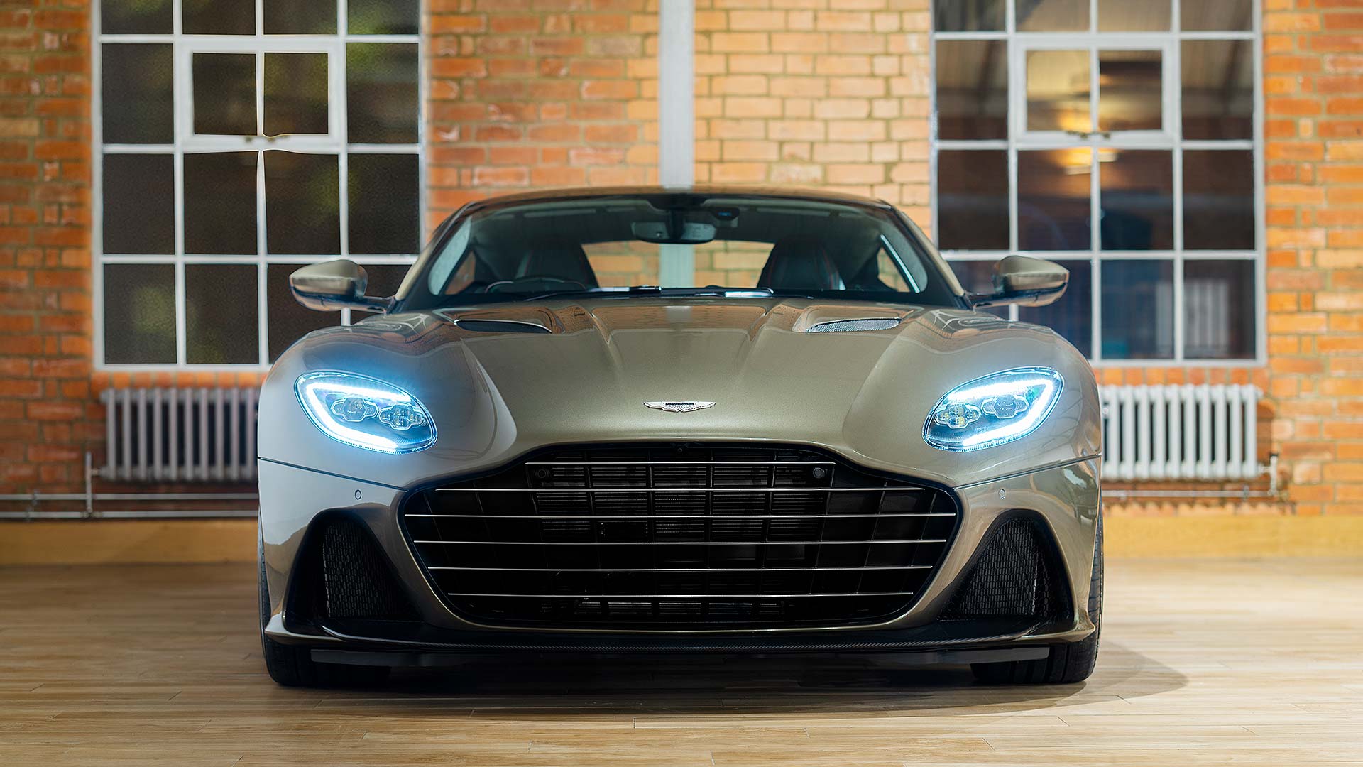 Aston Martin OHMSS DBS Superleggera