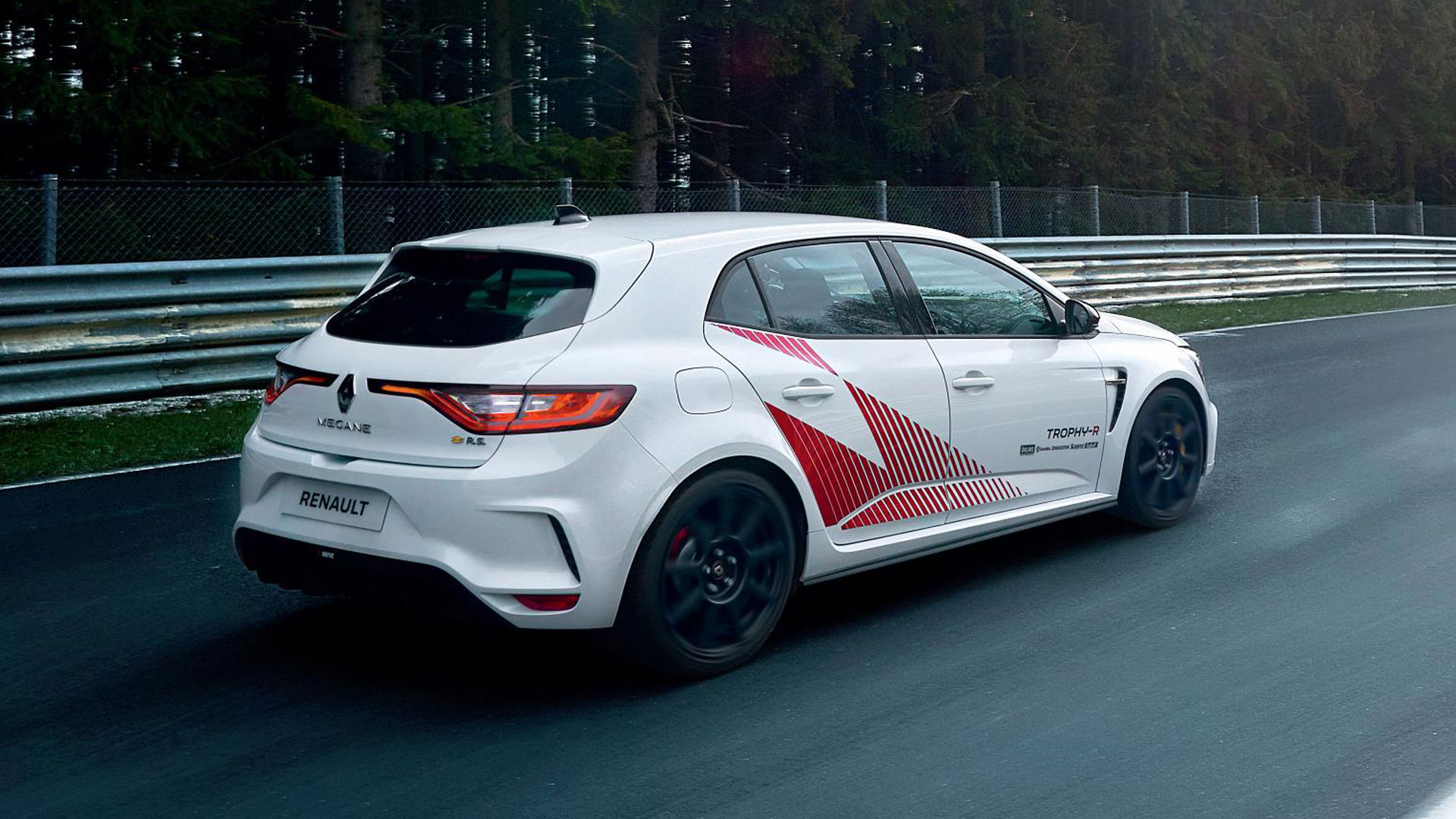 Renault Megane RS Trophy-R lap record