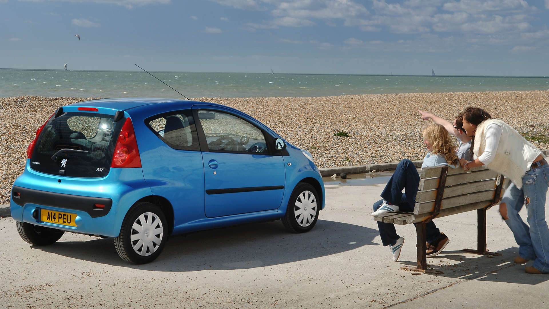 young drivers Peugeot 107