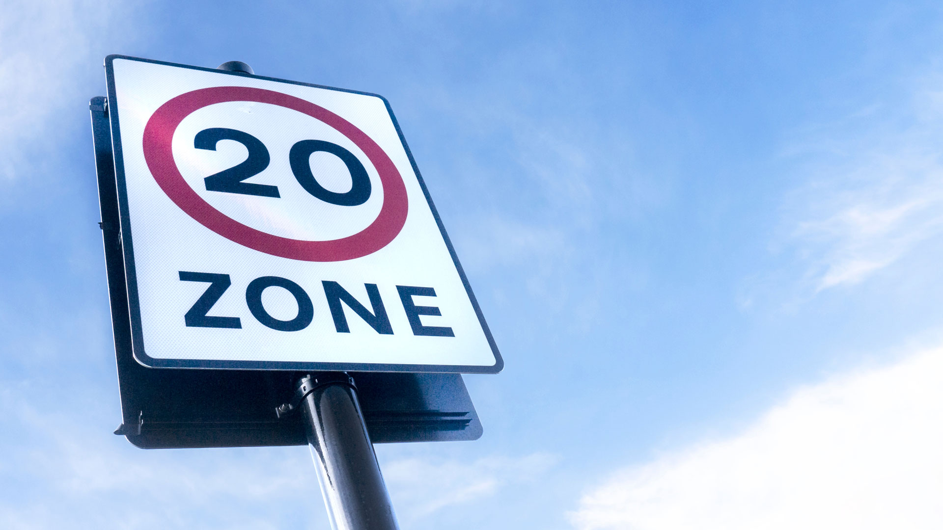 20mph speed limit sign