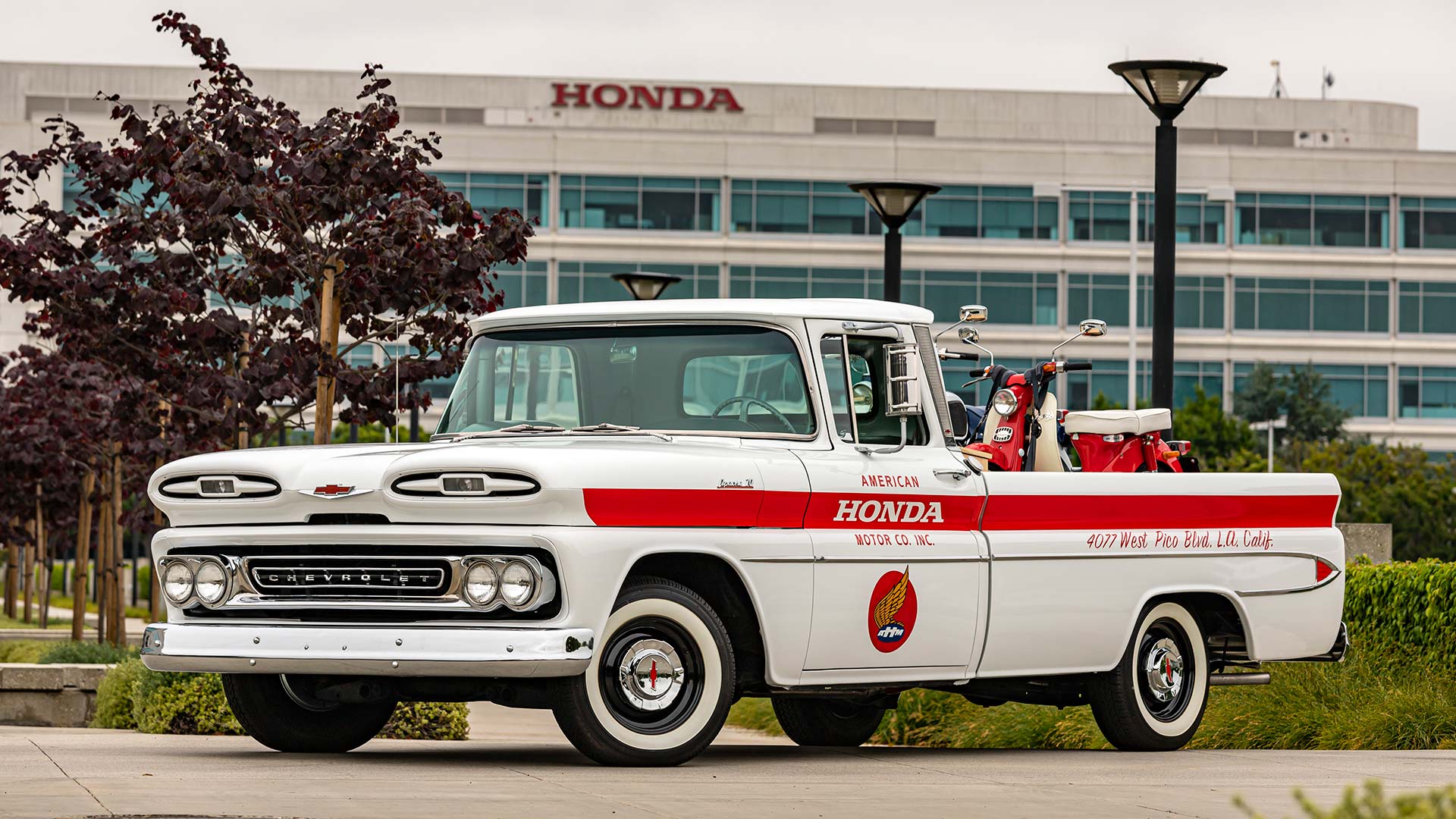 American Honda restores Chevrolet pickup