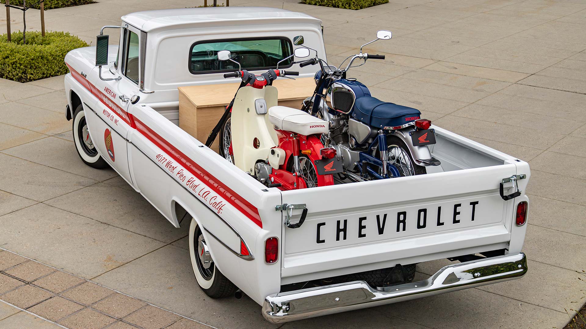 American Honda restores Chevrolet pickup