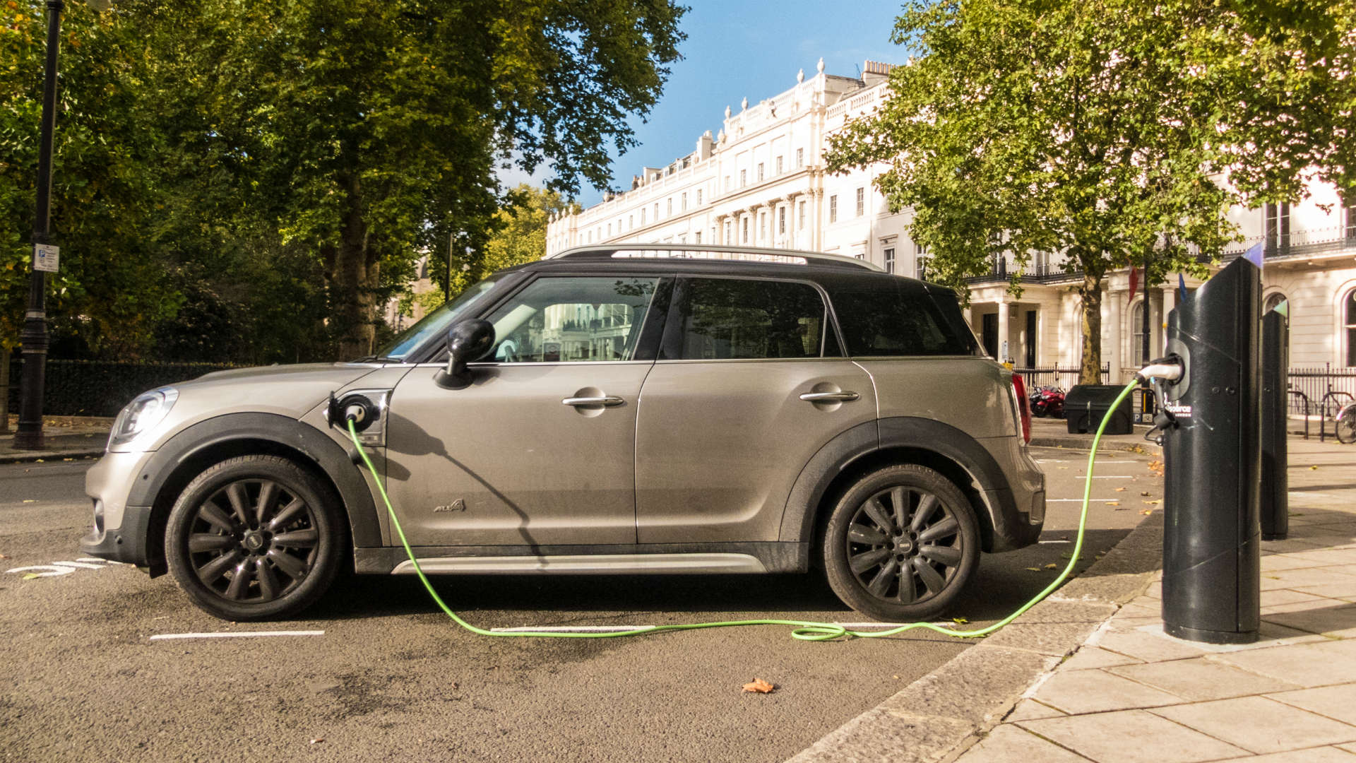 Mini Countryman PHEV charging in London