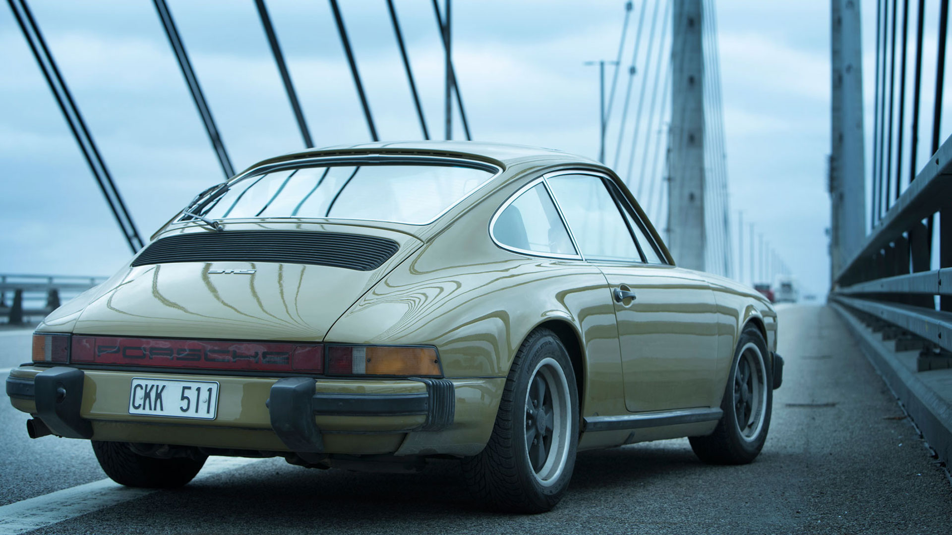 The Bridge Porsche 911