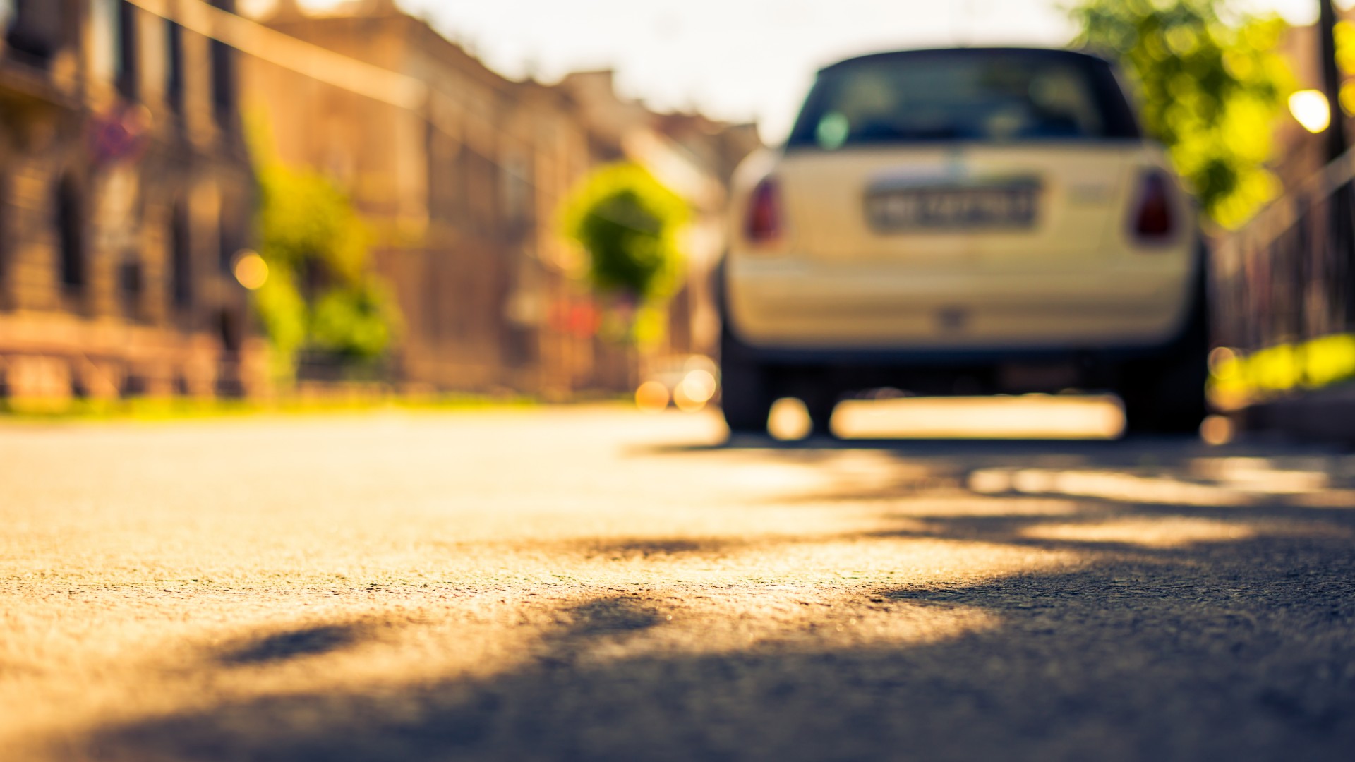 Pavement parking ban not advised