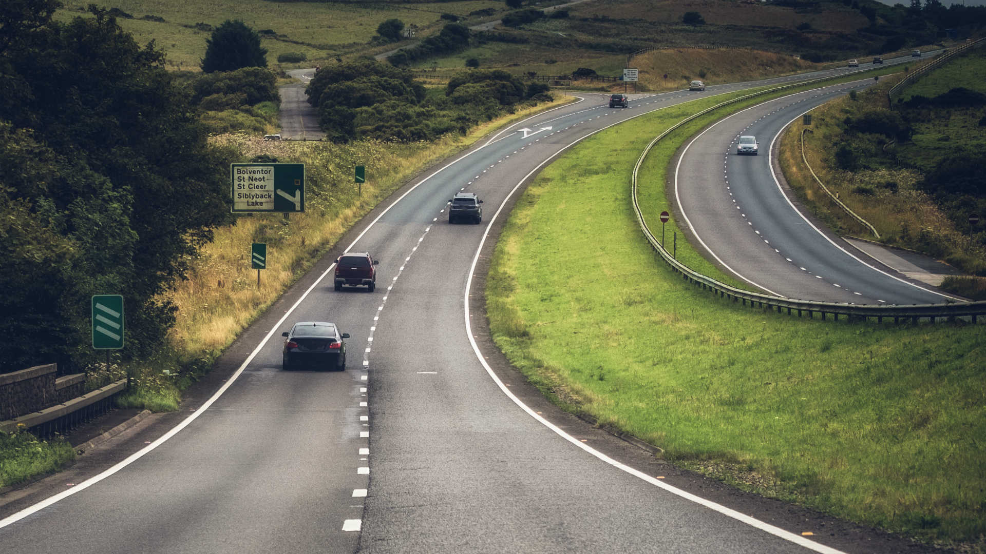 10 tonnes of rubbish on A30 in Cornwall