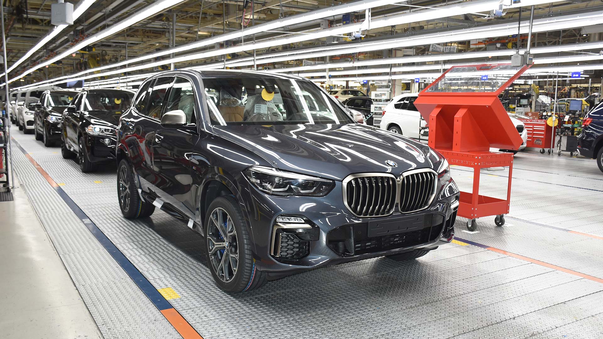 BMW adds extra battery capacity to US plant