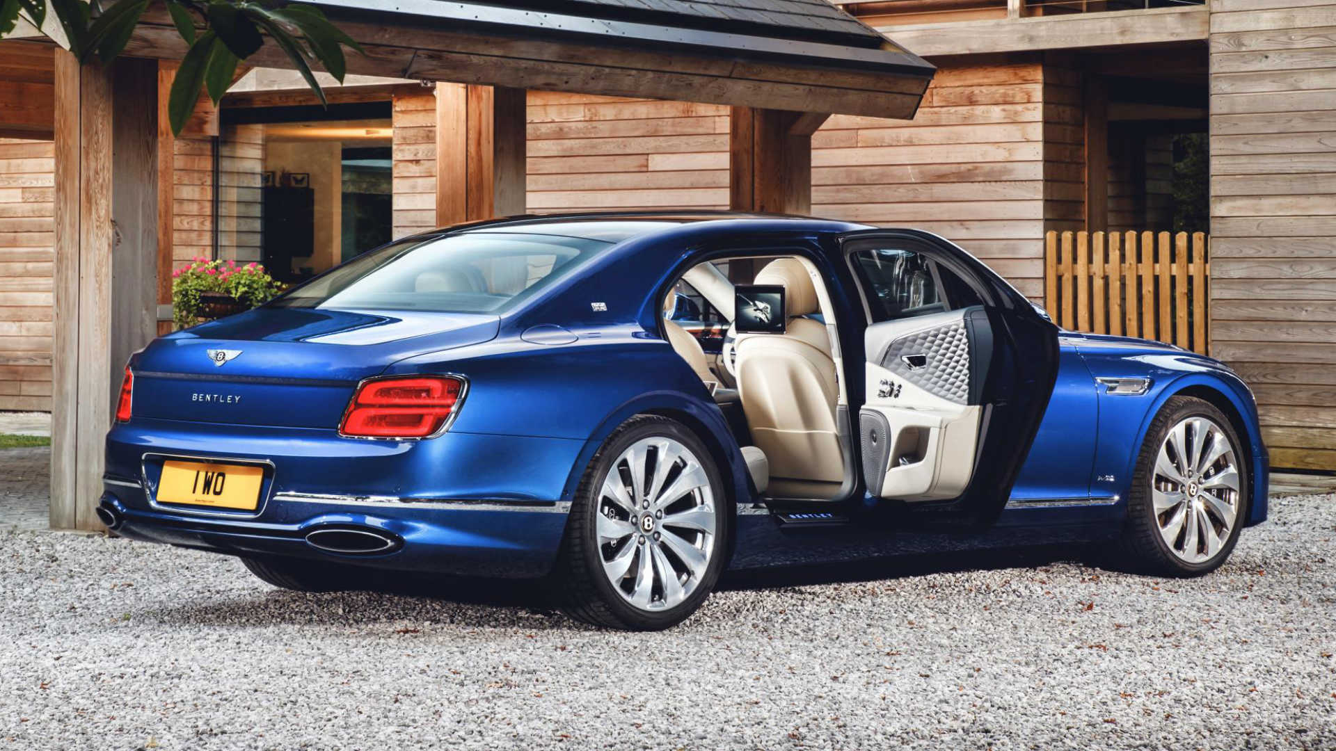 Bentley Flying Spur First Edition rear