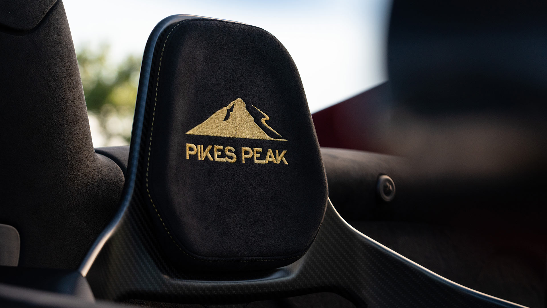 McLaren 600LT Spider Pikes Peak Collection