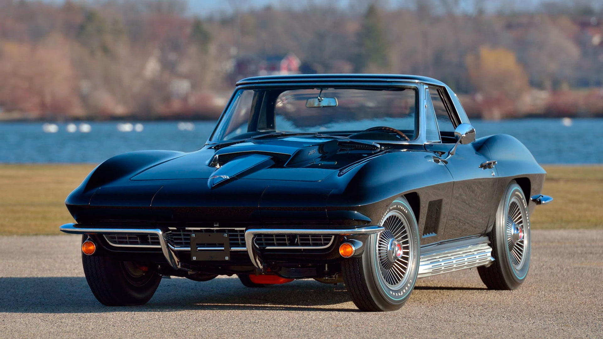 Mecum Harrisburg 2019 Classic Corvettes