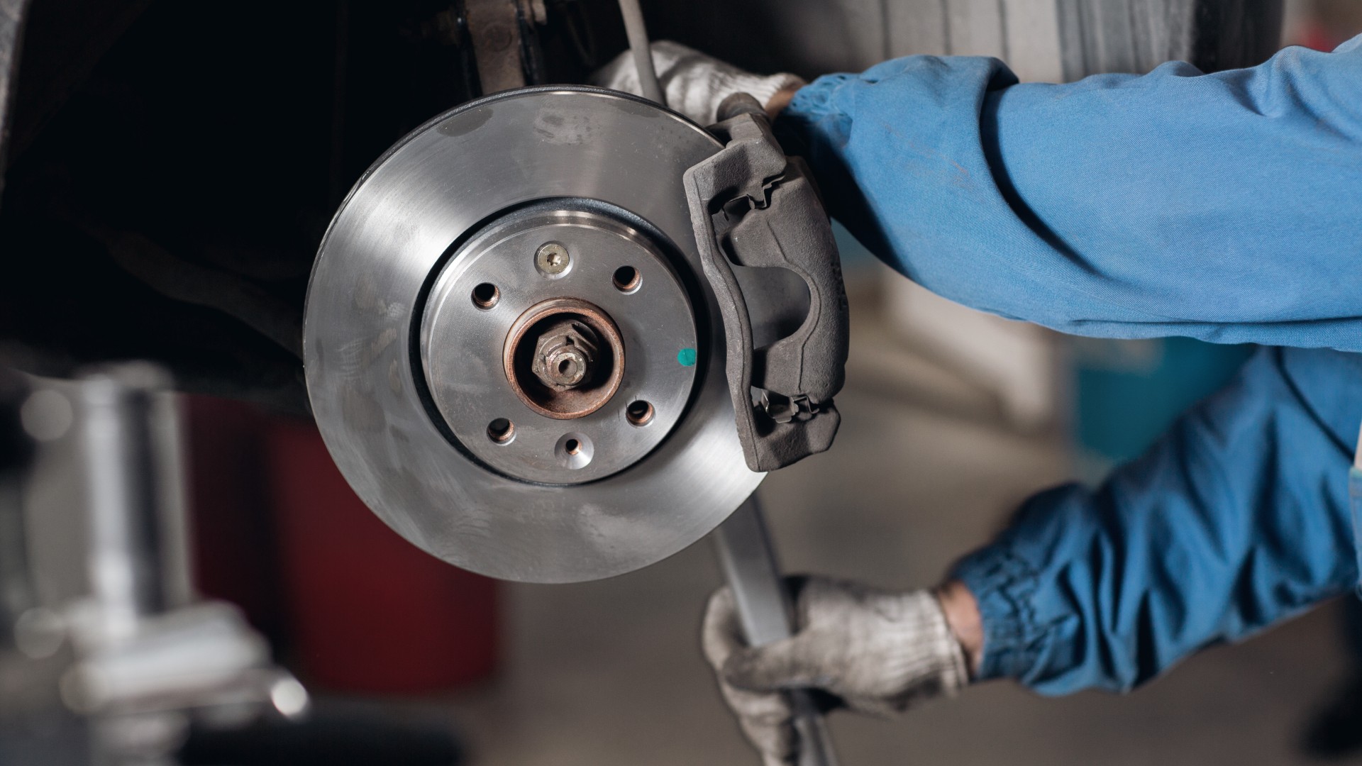 MOT advisories on tyres and brakes