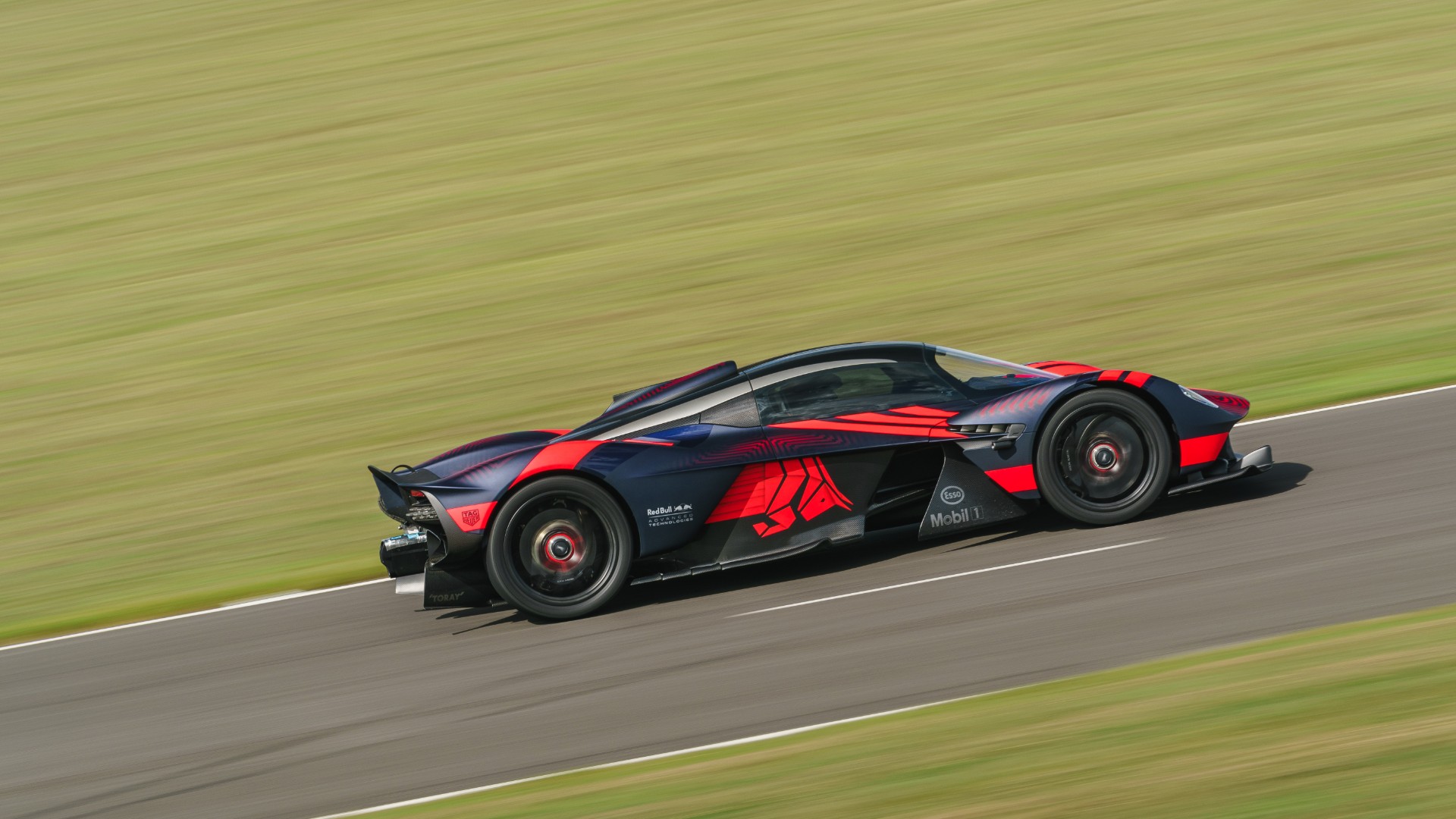 Aston Martin Valkyrie and Valhalla