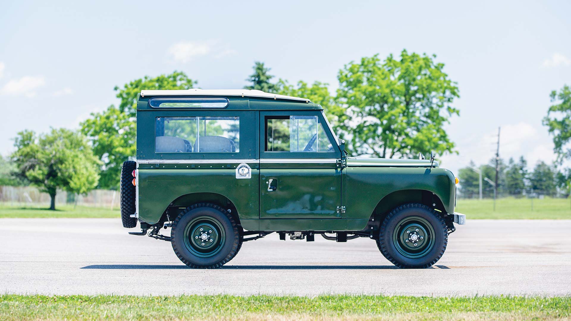 14th Dalai Lama 1966 Land Rover auction