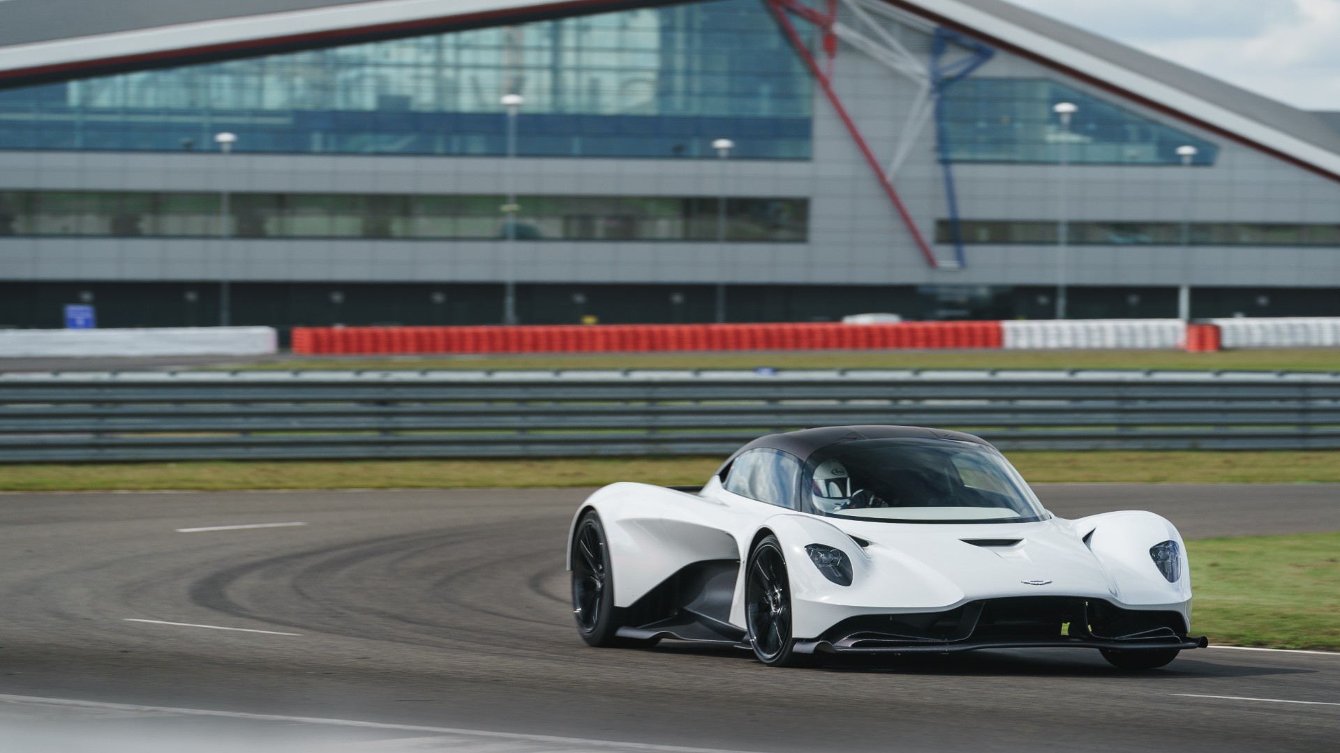 Aston Martin Valkyrie and Valhalla