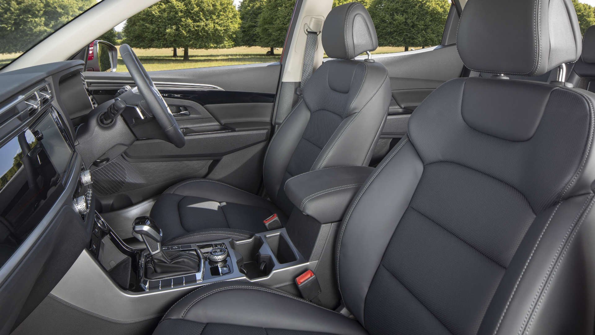 New SsangYong Korando interior