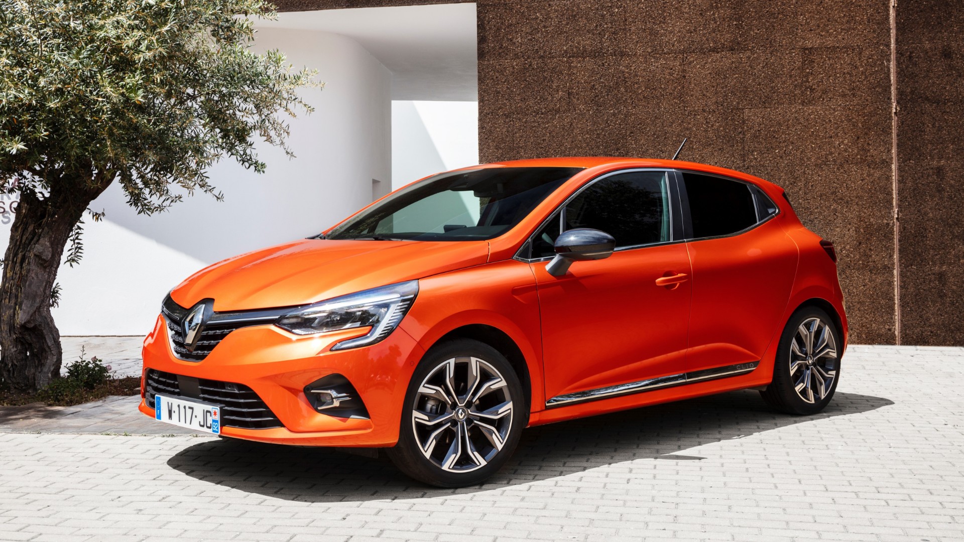 2020 Renault Clio price and specs