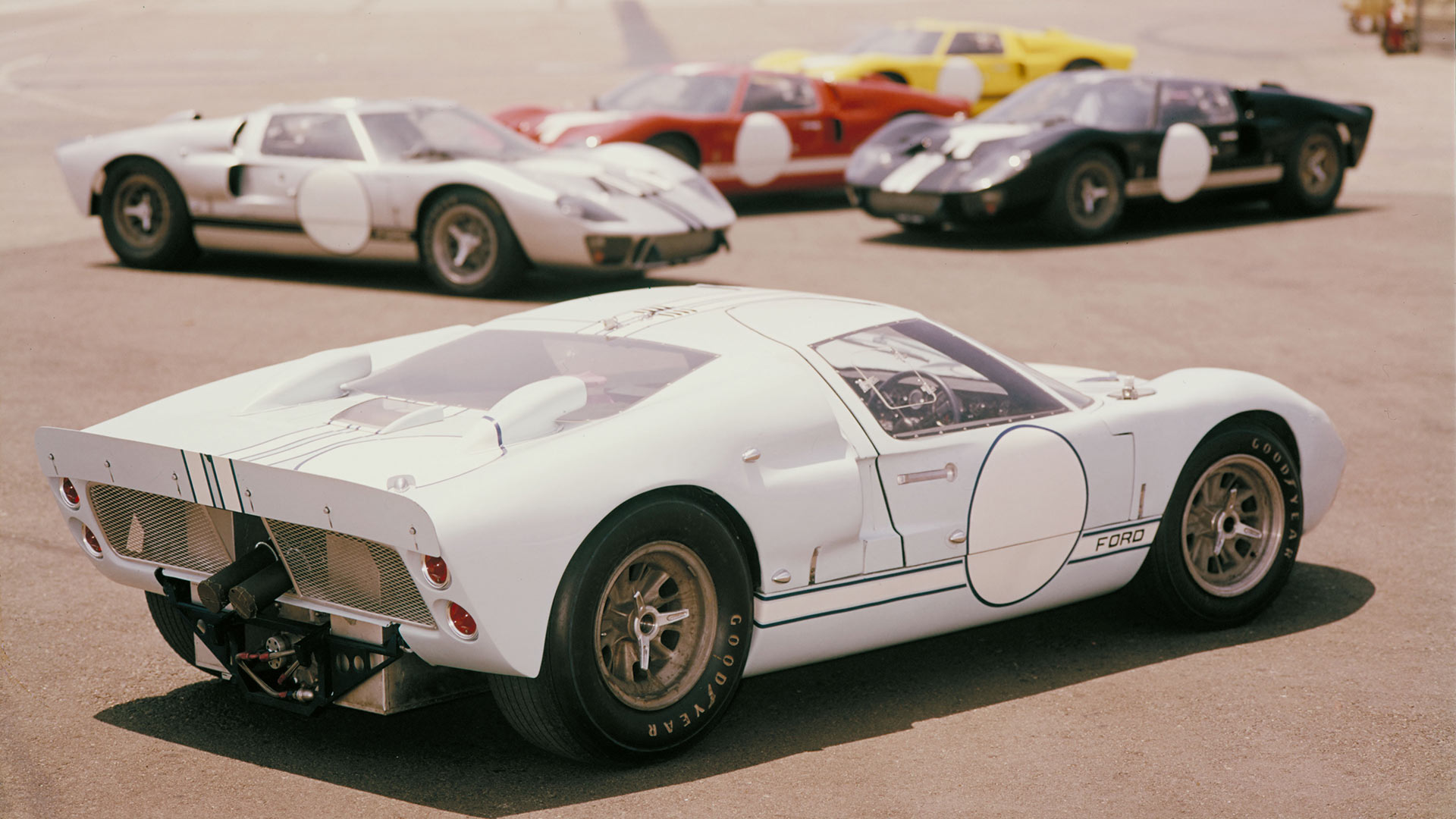 Ford versus Ferrari at Le Mans 1966