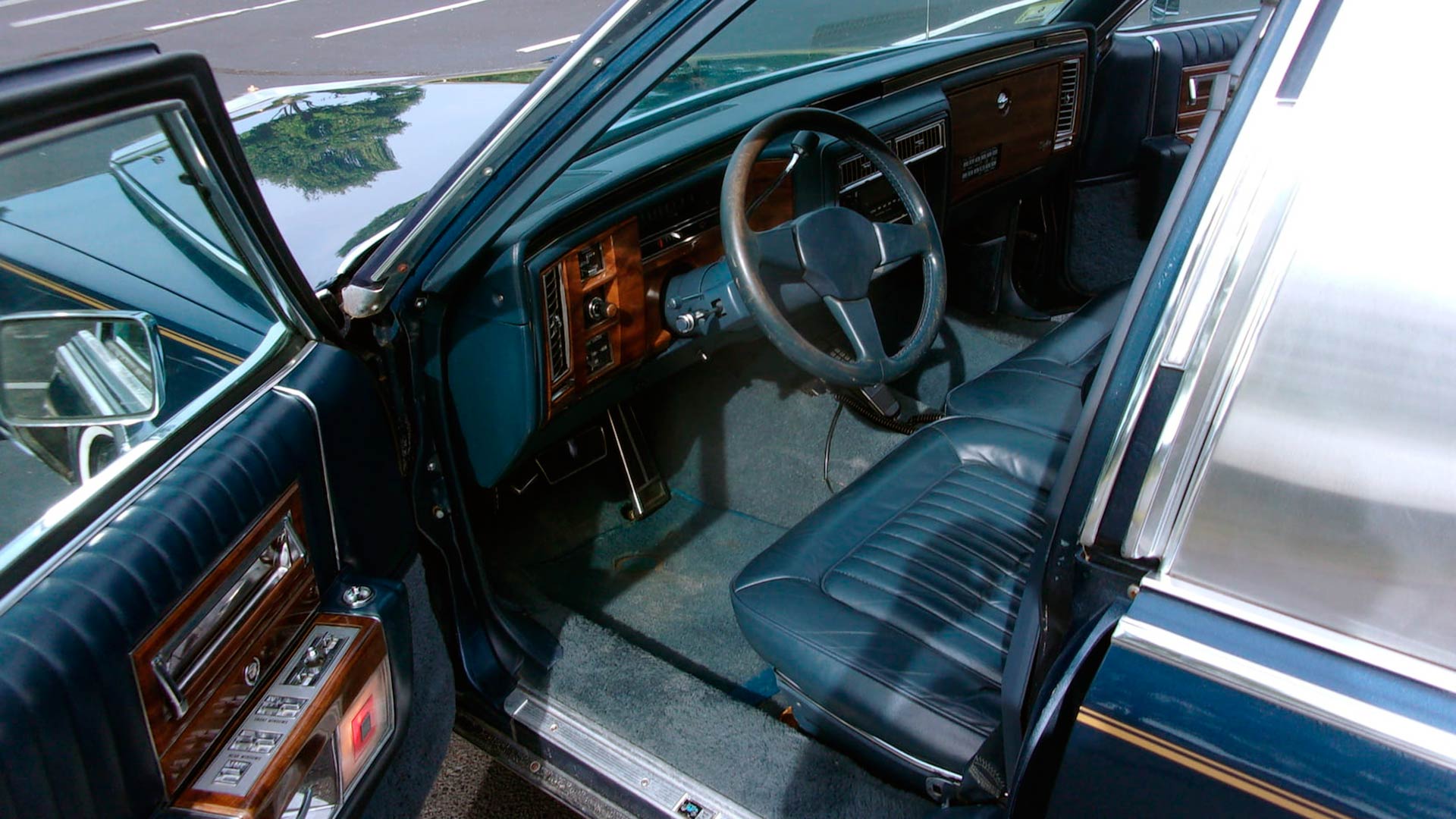 1989 Cadillac Trump Edition