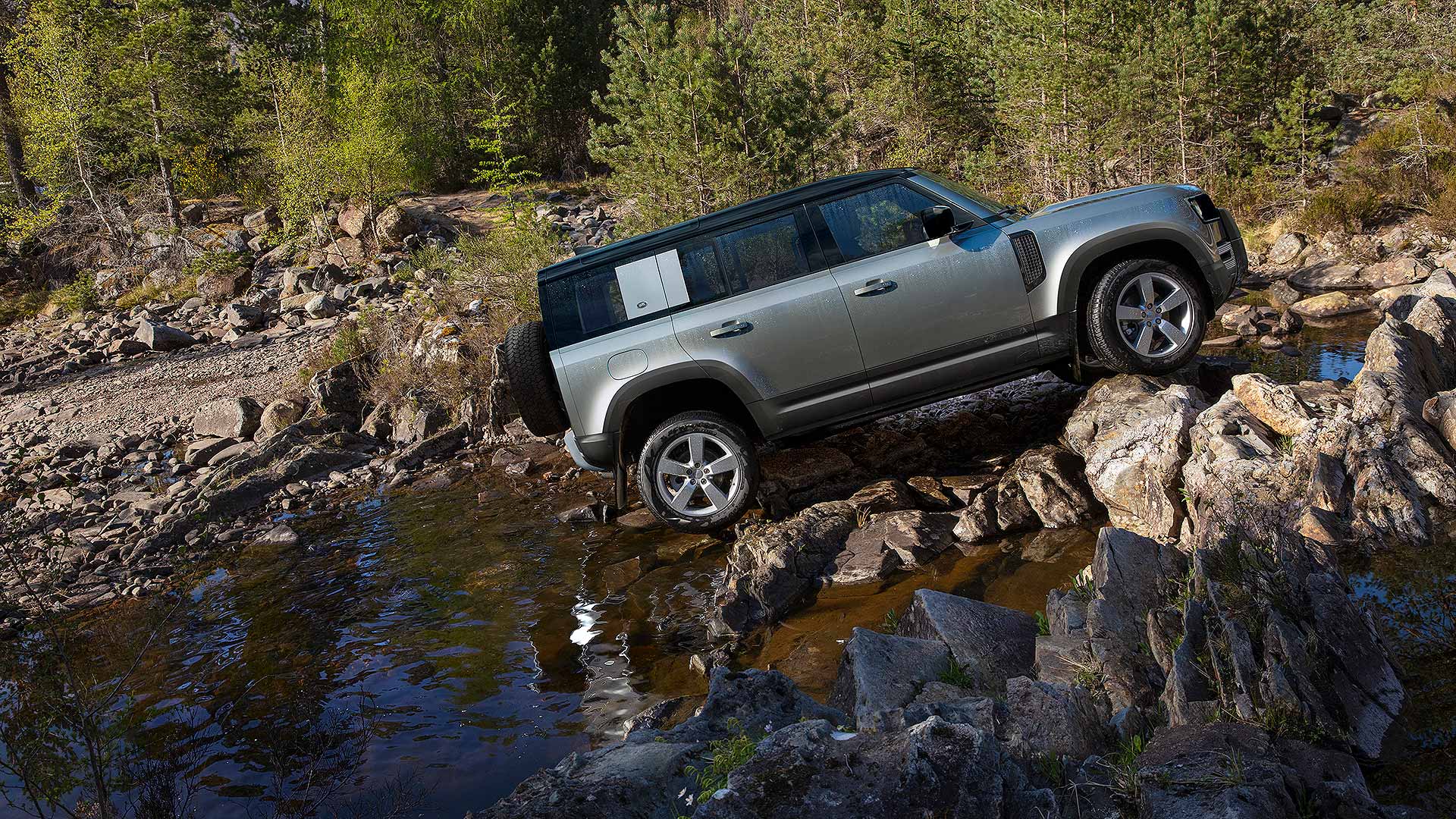 New 2020 Land Rover Defender