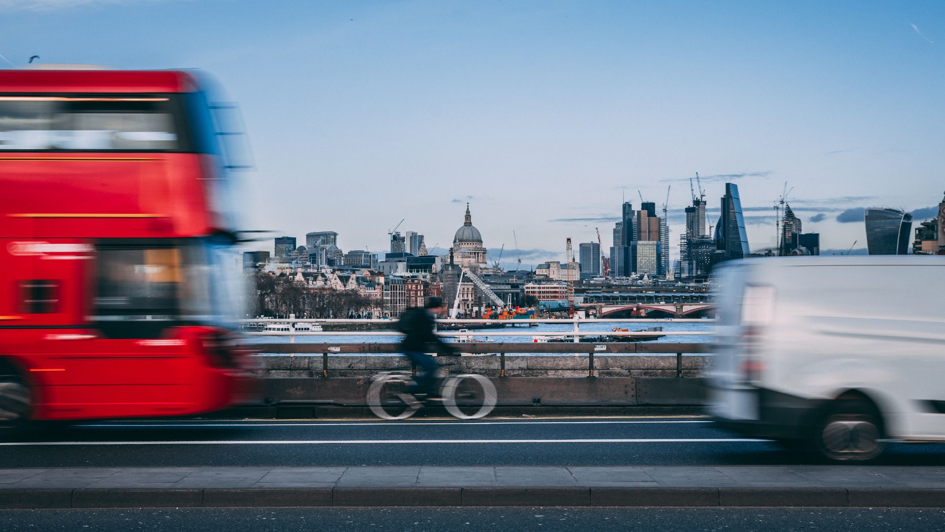 Do bicycles need indicators?