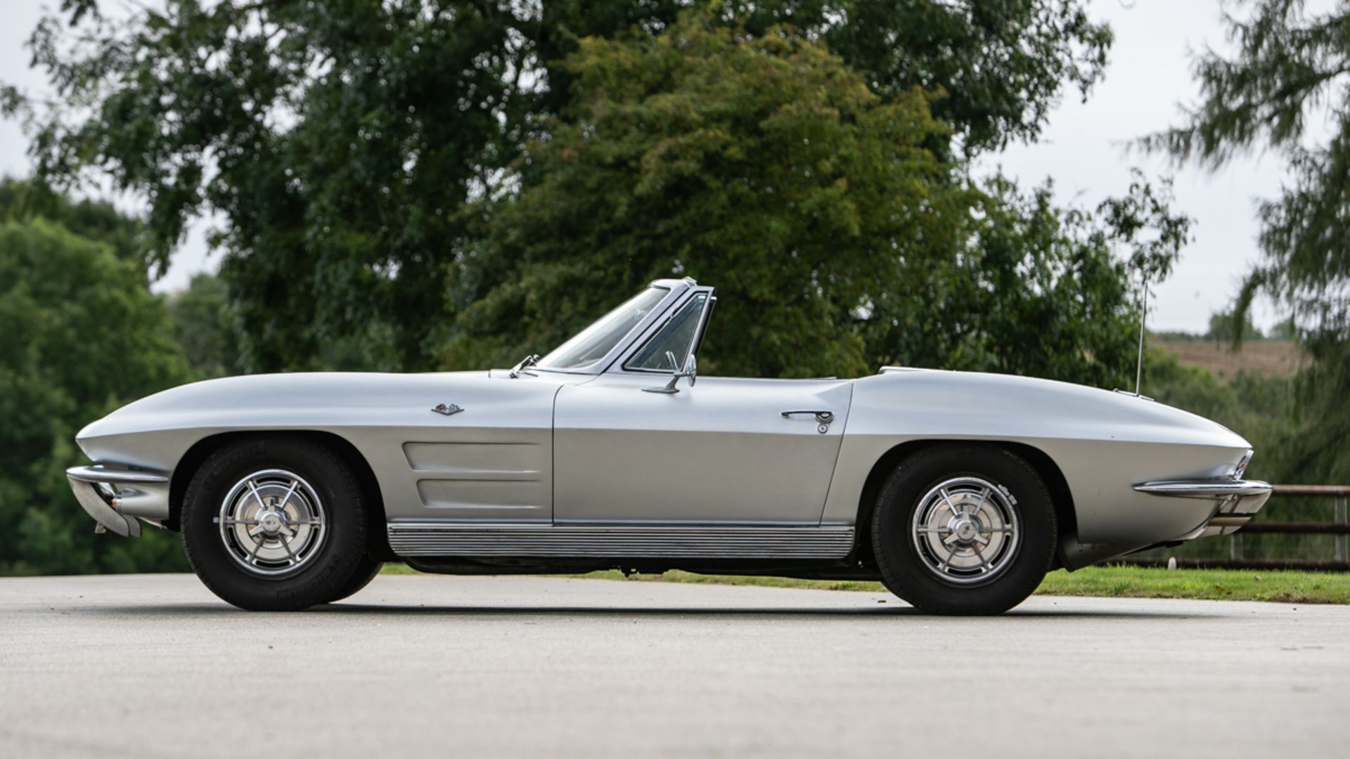 Cliff Richard Corvette for sale