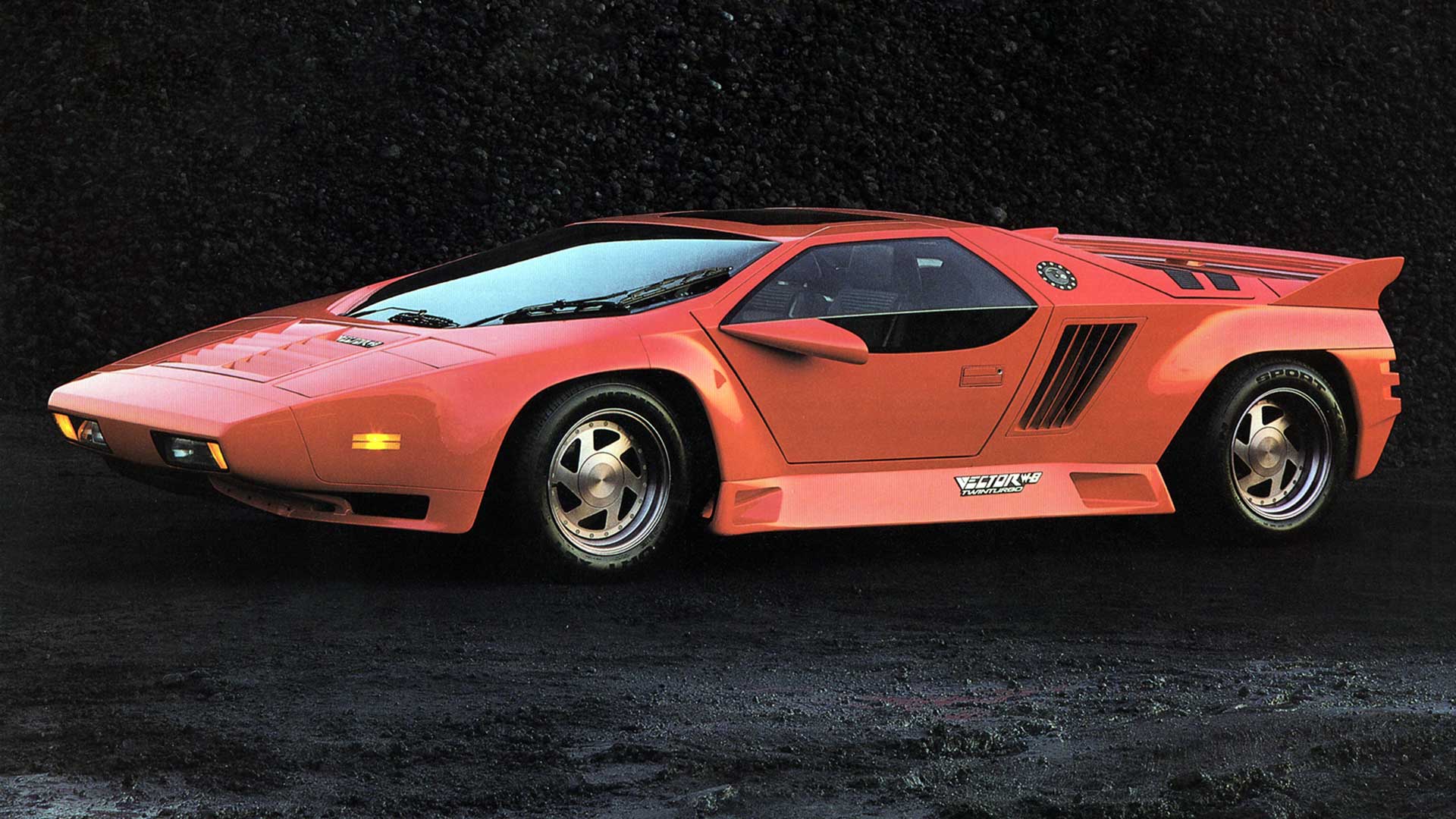 1989 Vector W8