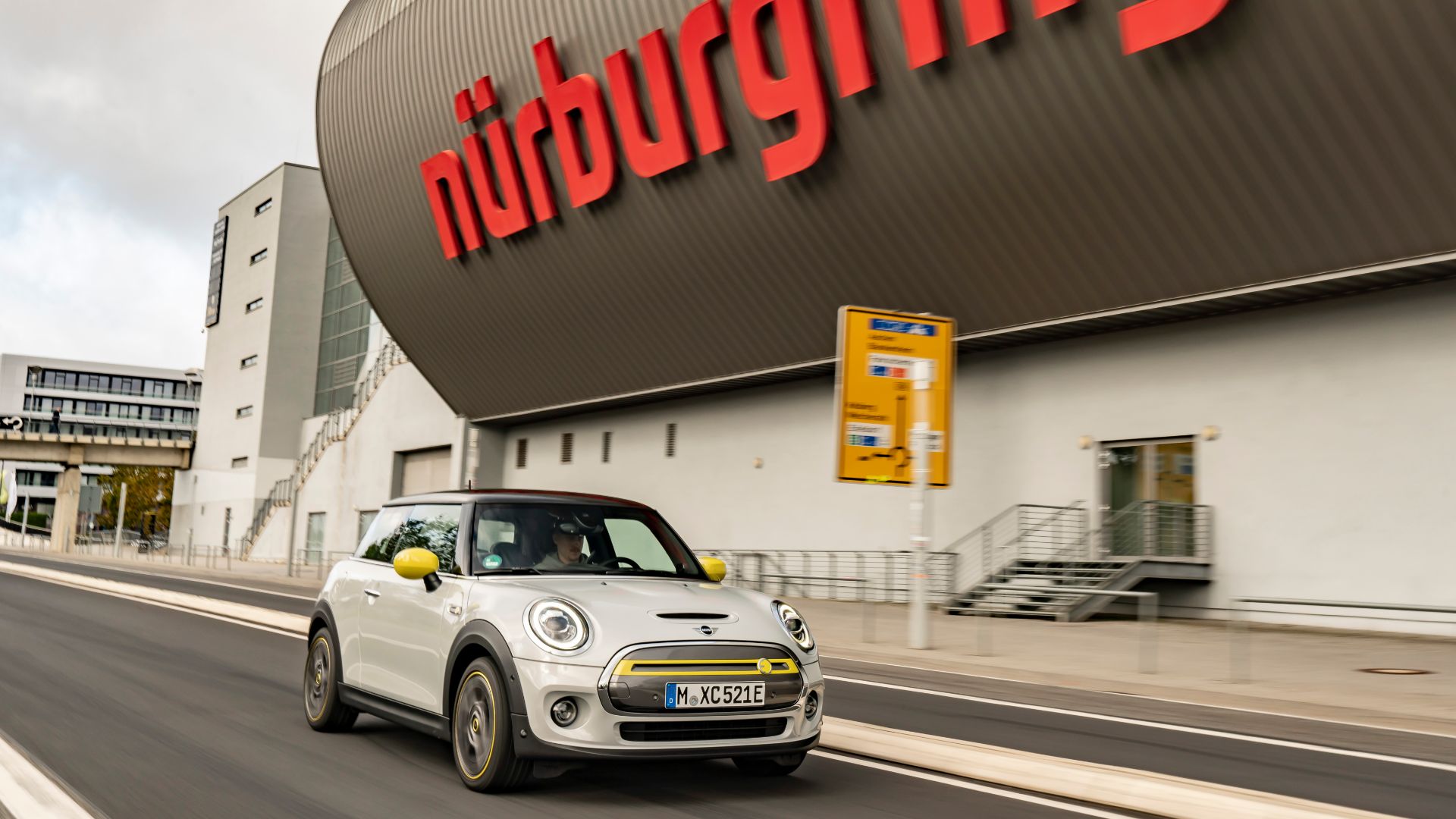 Mini Nurburgring no brakes