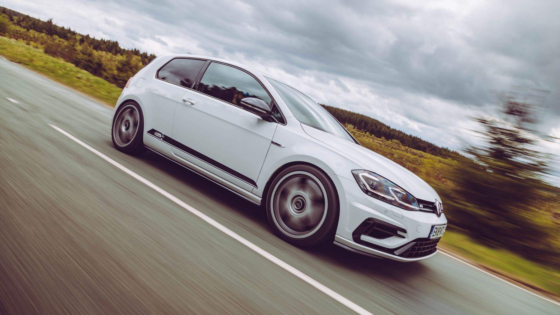 Volkswagen Golf R M52 review