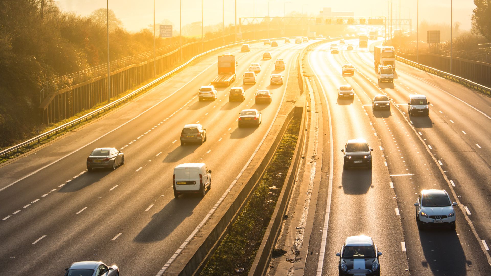 Dynamic smart motorways too confusing says Highways England chief