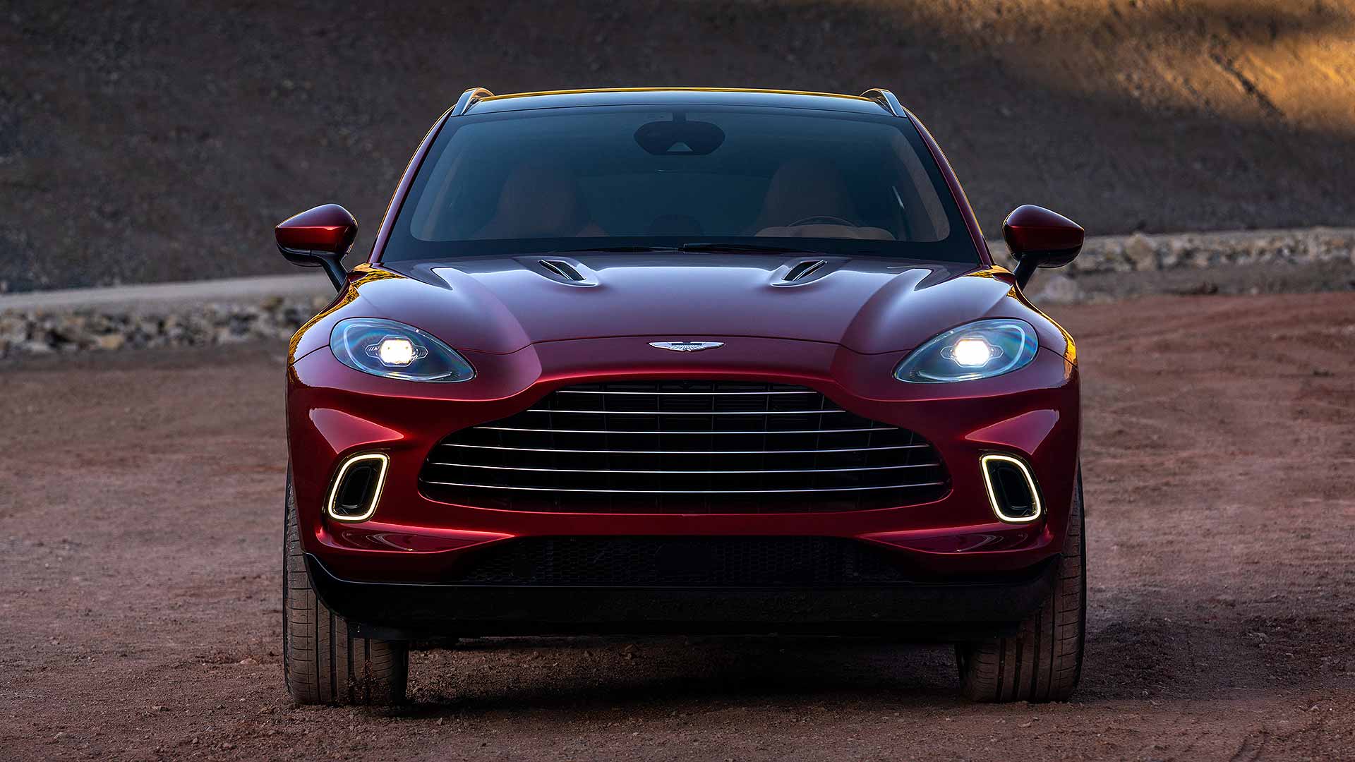 Aston Martin DBX