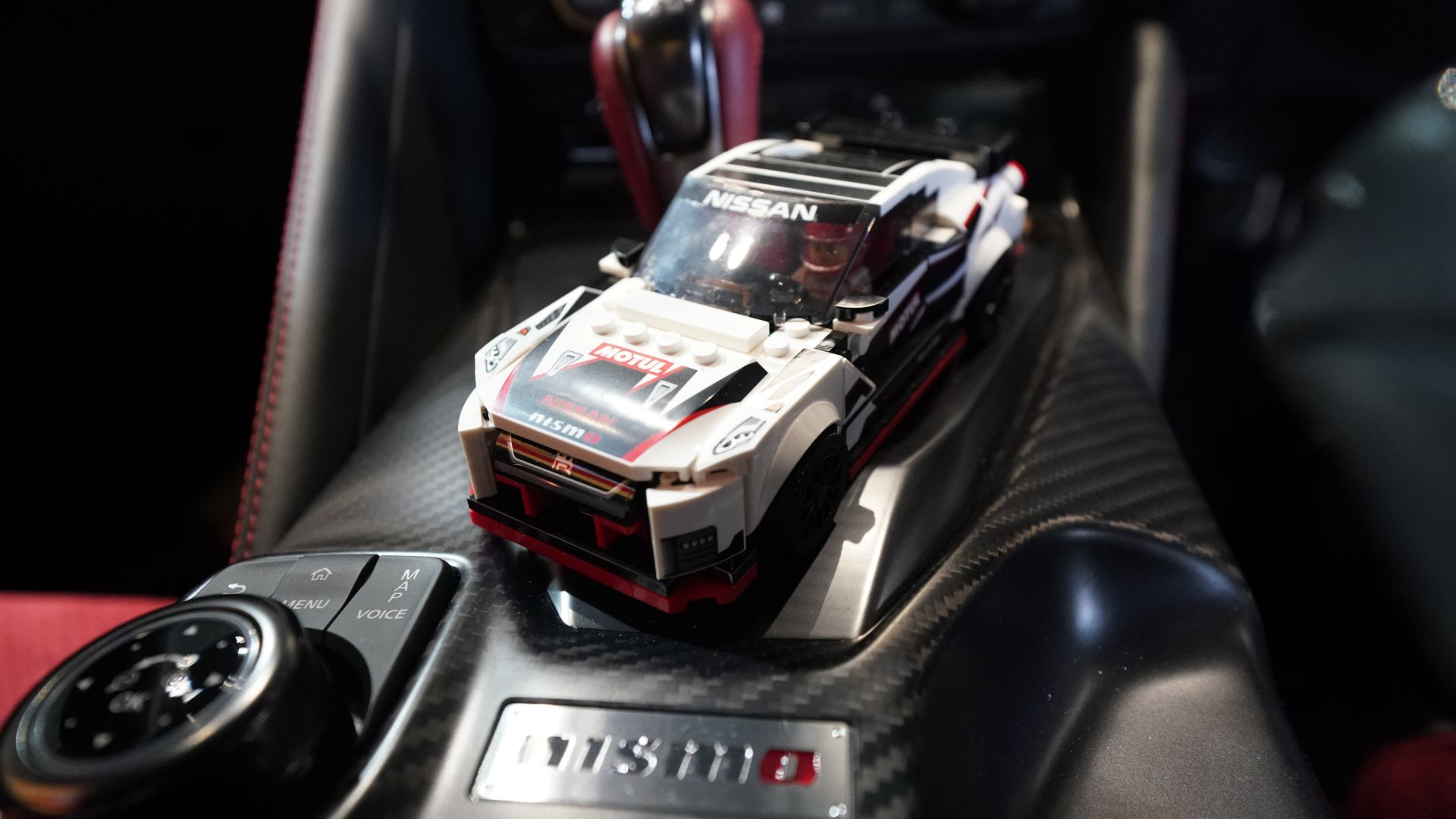 LEGO Nissan GT-R