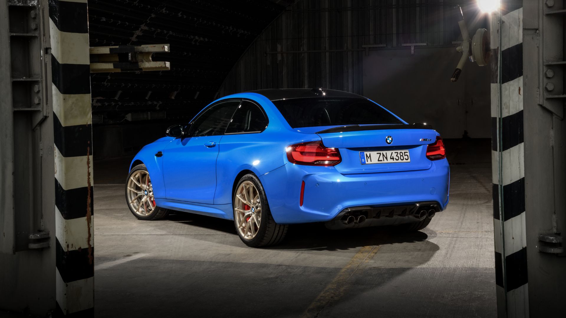 BMW M2 CS