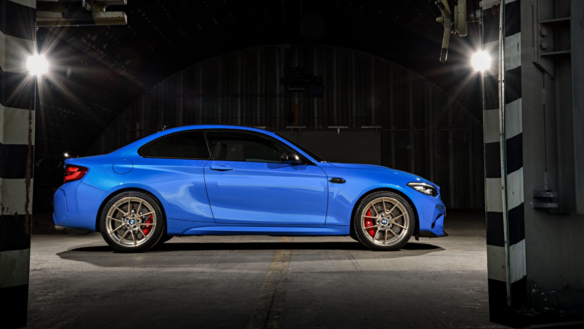 BMW M2 CS