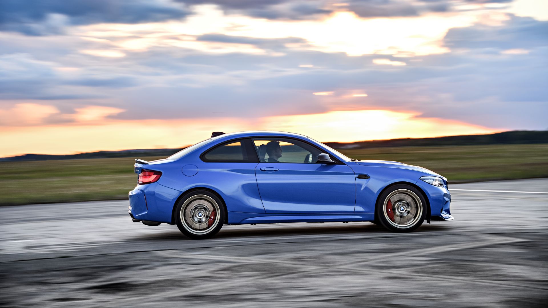 BMW M2 CS