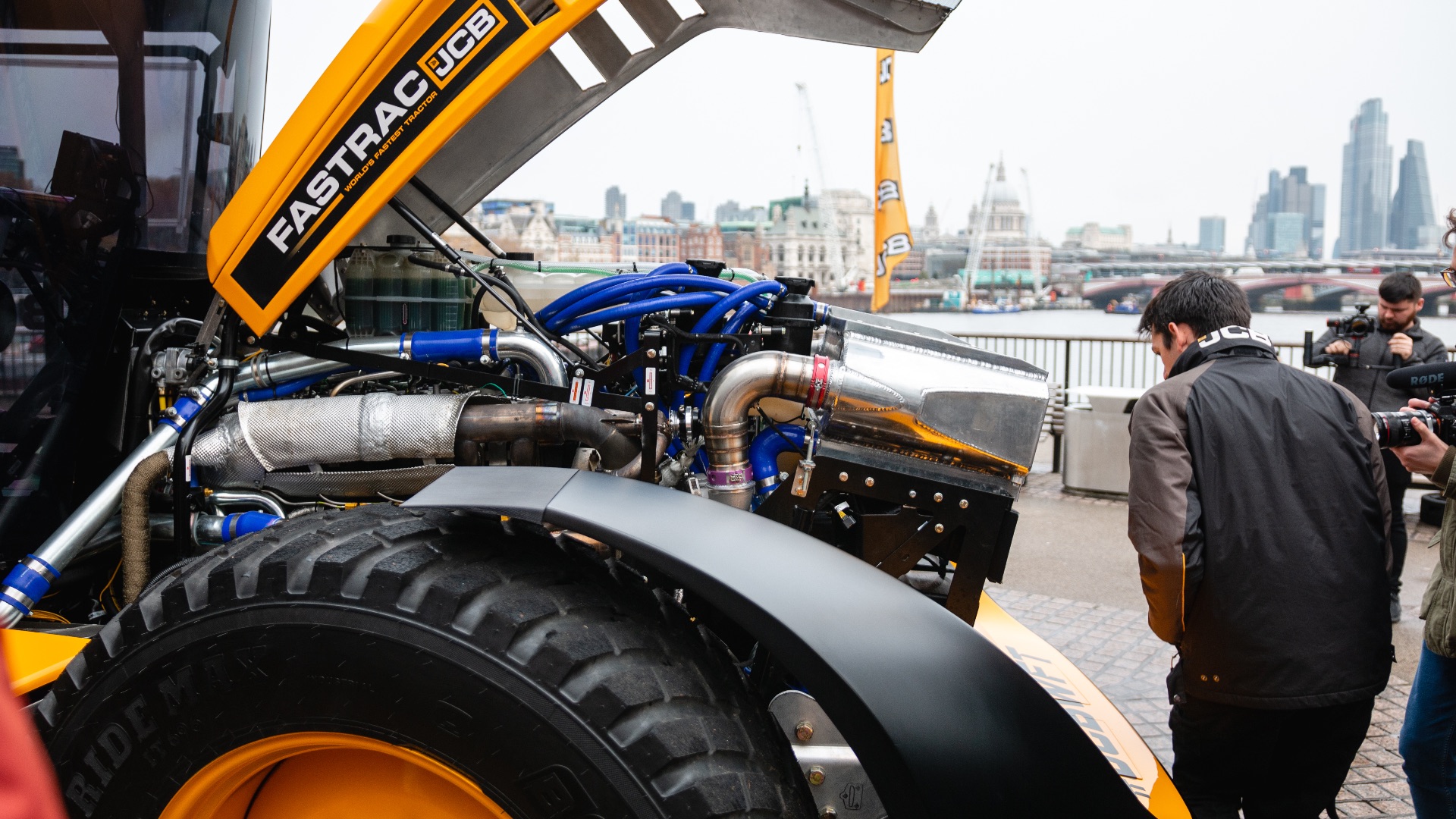 Guy Martin JCB World's Fastest Tractor