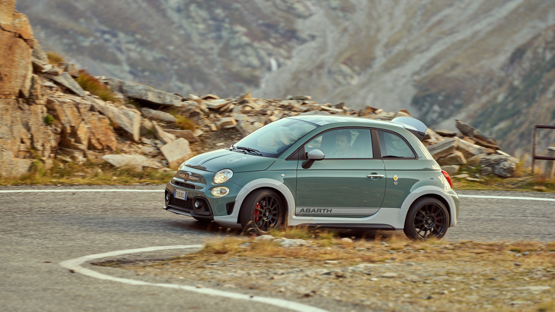 Abarth 695 70th Anniversario