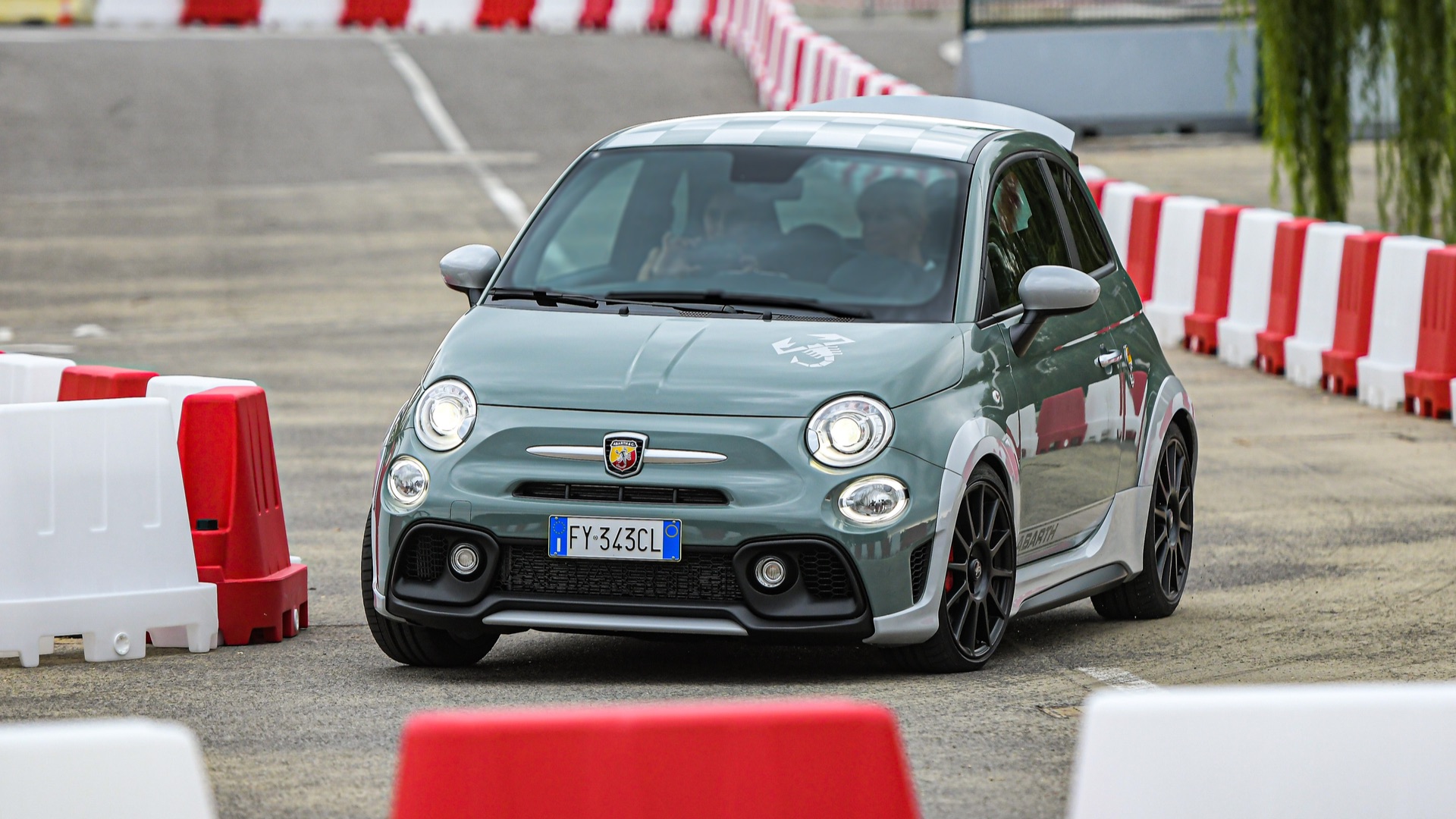 Abarth 695 70th Anniversario