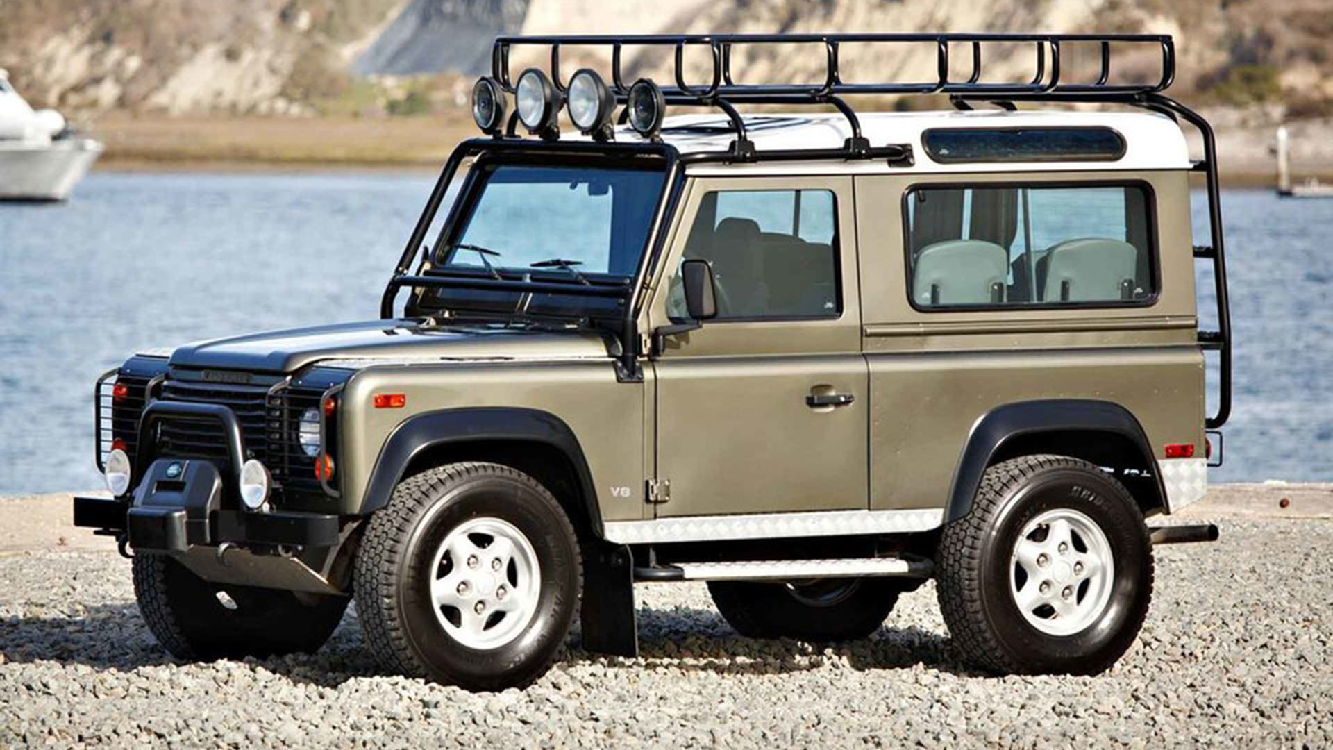 Last NAS Land Rover Defender 90 auction